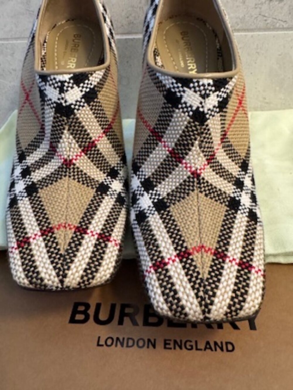 Burberry Tripton Runway Style with Trumpet Heel size 36.5.